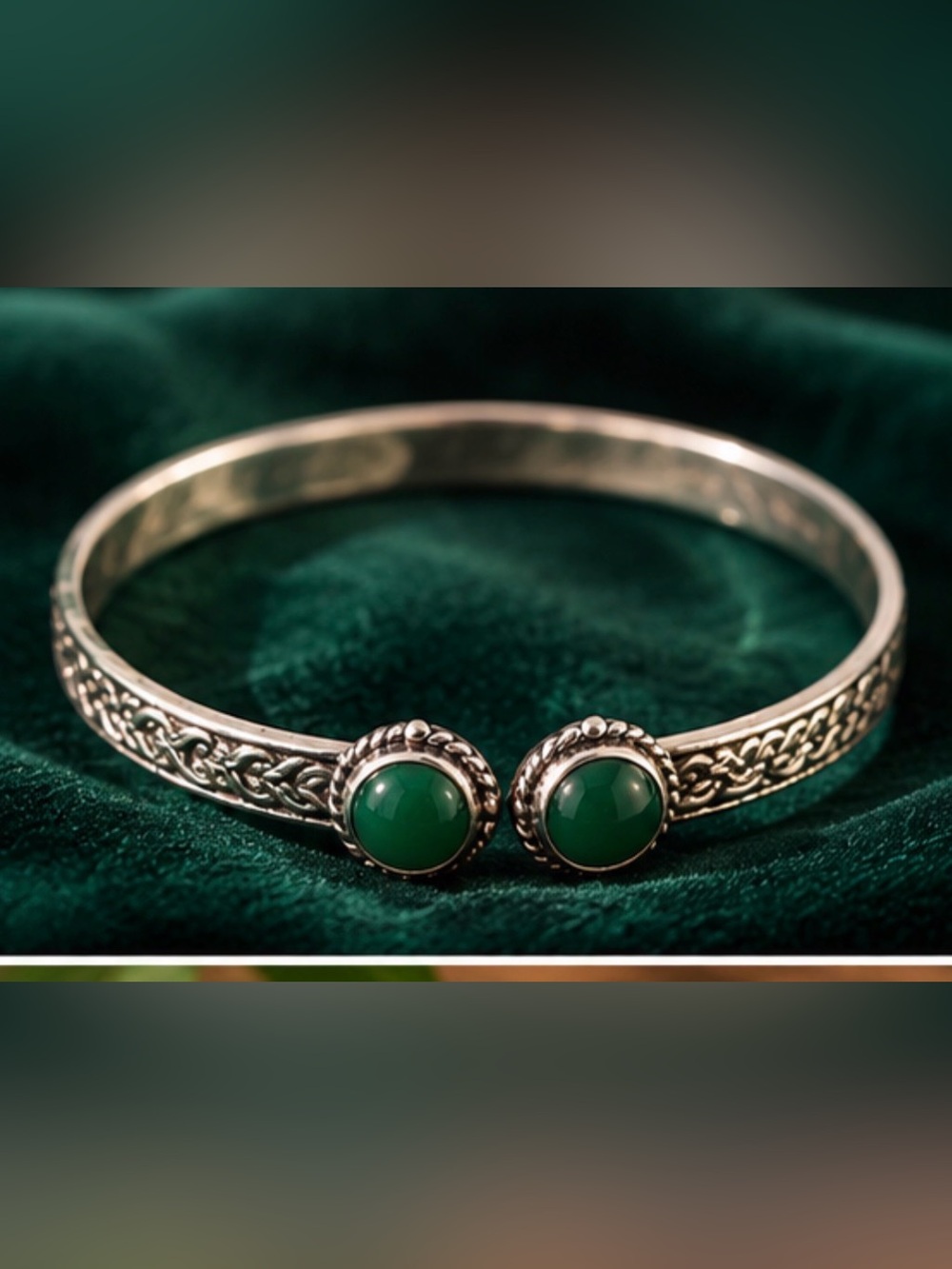 Elegant 925 sterling Silver plated Cuff Bracelet with Green Agate Stone Accents